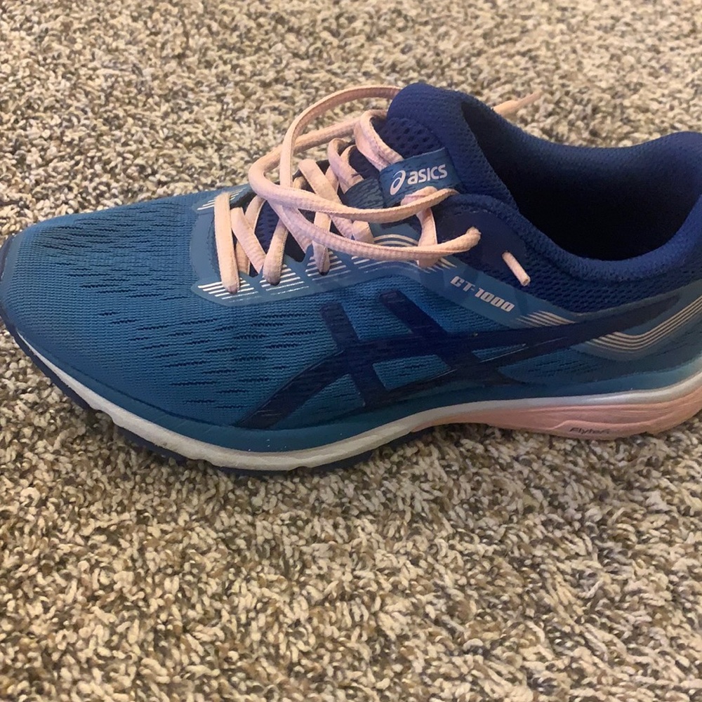 Women’s ASICS